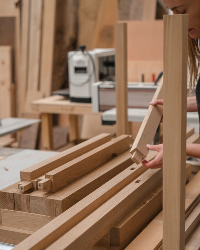 custom extendable table by Atelier365